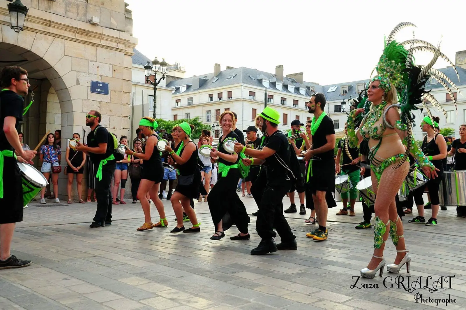Ziriguidum en déambulation à Orléans