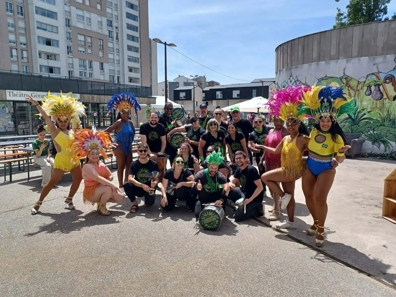 Ziriguidum avec des danseuses de samba